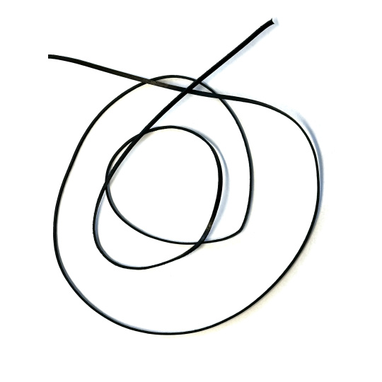 Sznurek płaski czarny 2 mm, długość ok. 120 cm 1 sztuka