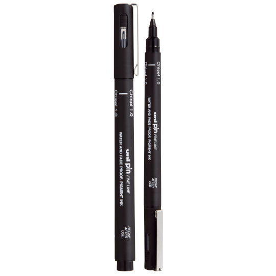 Uni Pin Liner se seříznutým hrotem voděodolný Černý CS1-200(S) 1 mm
