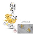 Charm Sterlingové stříbro 925 Znamení zvěrokruhu Lev, zářící ve tmě luminozní přívěsek na náramek