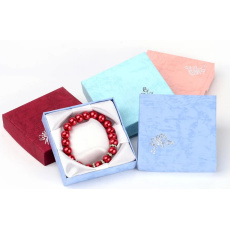 Pudełko prezentowe na bransoletkę 9 x 9 x 3 cm mix kolorów 1 sztuka