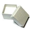 Krabička karton s houbičkou na šperky bílá 4 x 4 x 3 cm