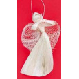 Anděl letící abaca na zavěšení 11 cm