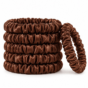 Hedvábná gumička do vlasů 100% přírodní hedvábí – šetrná scrunchie, čokoládově hnědá 5 kusů Hedvábná gumička do vlasů 100% přírodní hedvábí – šetrná scrunchie, čokoládově hnědá 5 kusů