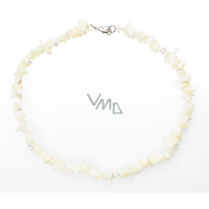 Perleť náhrdelník přírodní kámen sekaný 40 - 45 cm, symbol ženskosti Perleť náhrdelník přírodní kámen sekaný 40 - 45 cm, symbol ženskosti