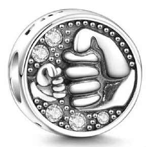 Charm Pěst - pozdrav, korálek na náramek přátelství