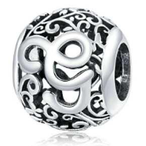 Charm Kouzelná abeceda písmeno G s květinami, korálek na náramek