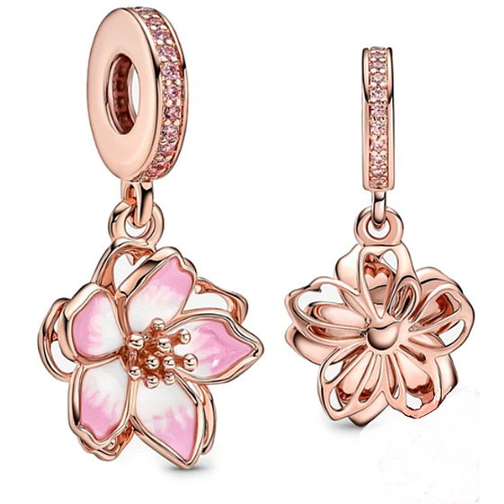 Charm Třešňový květ pozlacený v barvě rose, přívěsek na náramek květina
