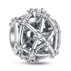 Charm Děrované souhvězdí připomíná konstelace hvězd na obloze, korálek na náramek vesmír