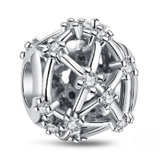 Charm Děrované souhvězdí připomíná konstelace hvězd na obloze, korálek na náramek vesmír