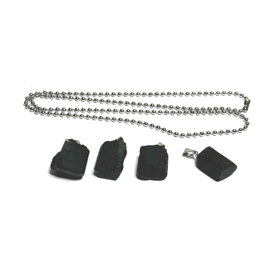 Turmalín Skoryl přívěsek přírodní kámen 1,5 cm 1 kus, strážce dobré nálady