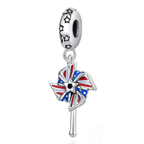 Charm USA vlajka - větrník, přívěsek na náramek cestování