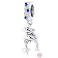 Charm Sterlingové stříbro 925 Delfíni s hvězdicí, symbol svobody a radosti z moře, přívěsek na náramek zvíře