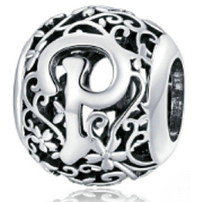 Charm Kouzelná abeceda písmeno P s květinami, korálek na náramek Charm Kouzelná abeceda písmeno P s květinami, korálek na náramek