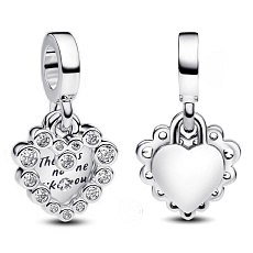 Charm Dvojitý visací přívěsek s třpytivým srdcem, přívěsek na náramek láska