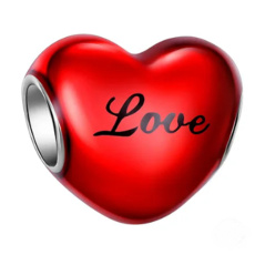 Charm Červené srdce s nápisem Love, korálek na náramek láska