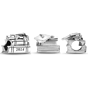 Charm Graduation 2024 - Promoční čepice, kniha, svitek, korálek na náramek, gradace