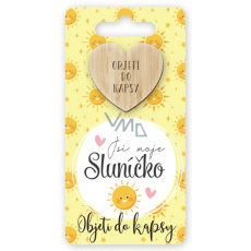 Nekupto Kapesní objetí Srdce Jsi moje sluníčko, objetí do kapsy 6 x 12 cm Nekupto Kapesní objetí Srdce Jsi moje sluníčko, objetí do kapsy 6 x 12 cm