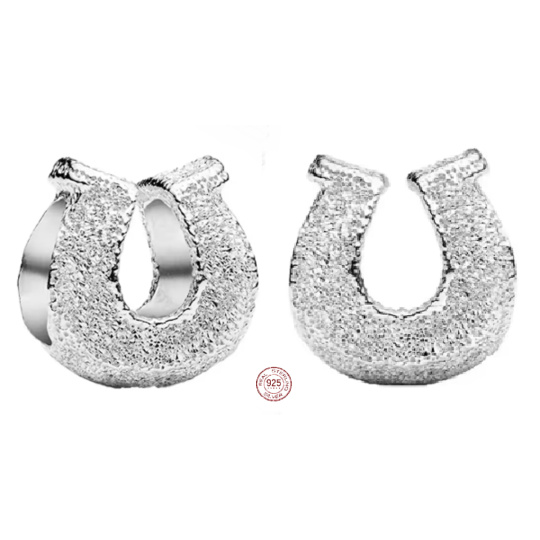 Charm Sterlingové stříbro 925 Podkova štěstí - symbol štěstí a ochrany, korálek na náramek symbol