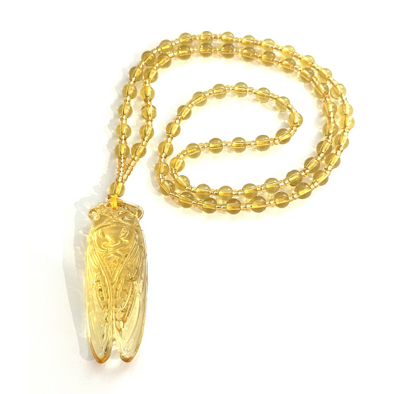 Citrín cikáda přívěsek přírodní kámen, ručně vyřezávaný 53 x 18 x 13 mm, kámen hojnosti, úspěchu