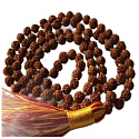 108 Mala Rudraksha meditační šperk, vázaný přírodní náhrdelník, ruční výroba, korálek 8 mm, střapec 8 cm