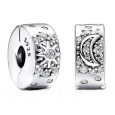 Charm Slunce a Měsíc – harmonie světla a tmy, se zirkonií stopper, klipový korálek na náramek vesmír