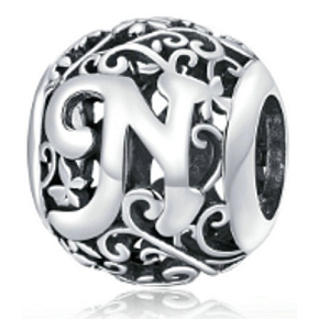Charm Kouzelná abeceda písmeno N s květinami, korálek na náramek
