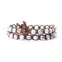 Magnezit / Howlit – buddhistický náramek se santalovým Buddha prvkem, korálky 6 mm, klid, uvolnění a harmonie