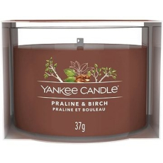 Yankee Candle Praline & Birch - Pralinka a bříza vonná svíčka votivní sklo 37 g