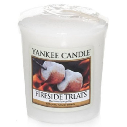 Yankee Candle Fireside Treats - Radovánky u táboráku vonná svíčka votivní 49 g
