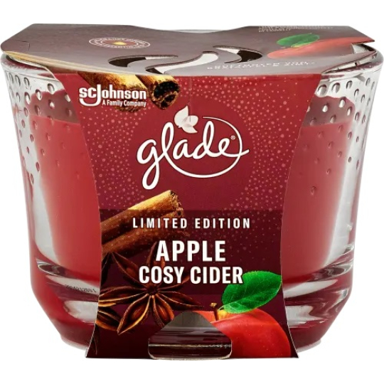 Glade Apple Cosy Cider s vůní horkého jablečného cideru a voňavé skořice vonná velká svíčka ve skle, doba hoření až 52 hodin 224 g
