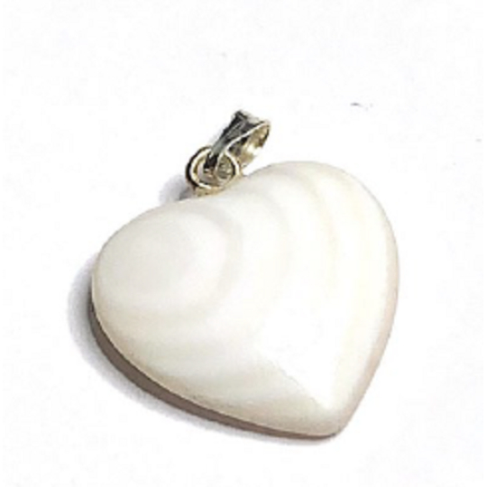 Perleť Srdce přívěsek přírodní kámen 2,2 cm 1 kus, symbol ženskosti