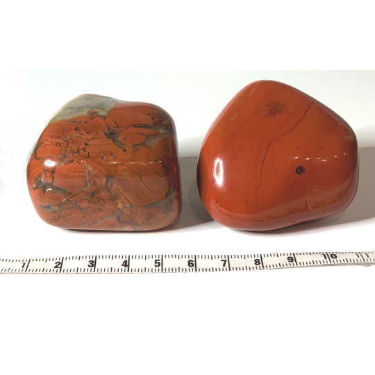Jaspis červený Tromlovaný přírodní kámen 100 - 160 g, 1 kus, kámen úplné péče