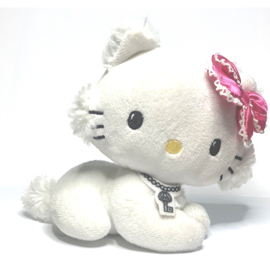 Hello Kitty Charmmy Kitty plyšová hračka s klíčkem na krku 13 cm