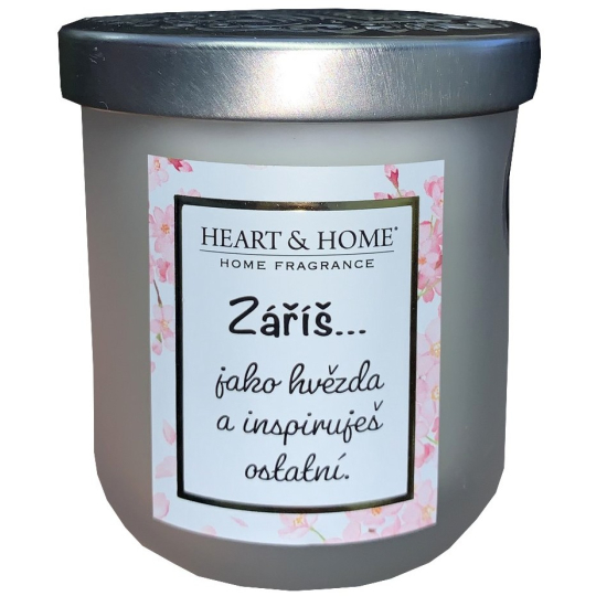 Heart & Home Svěží prádlo sójová vonná svíčka s nápisem Záříš 110 g